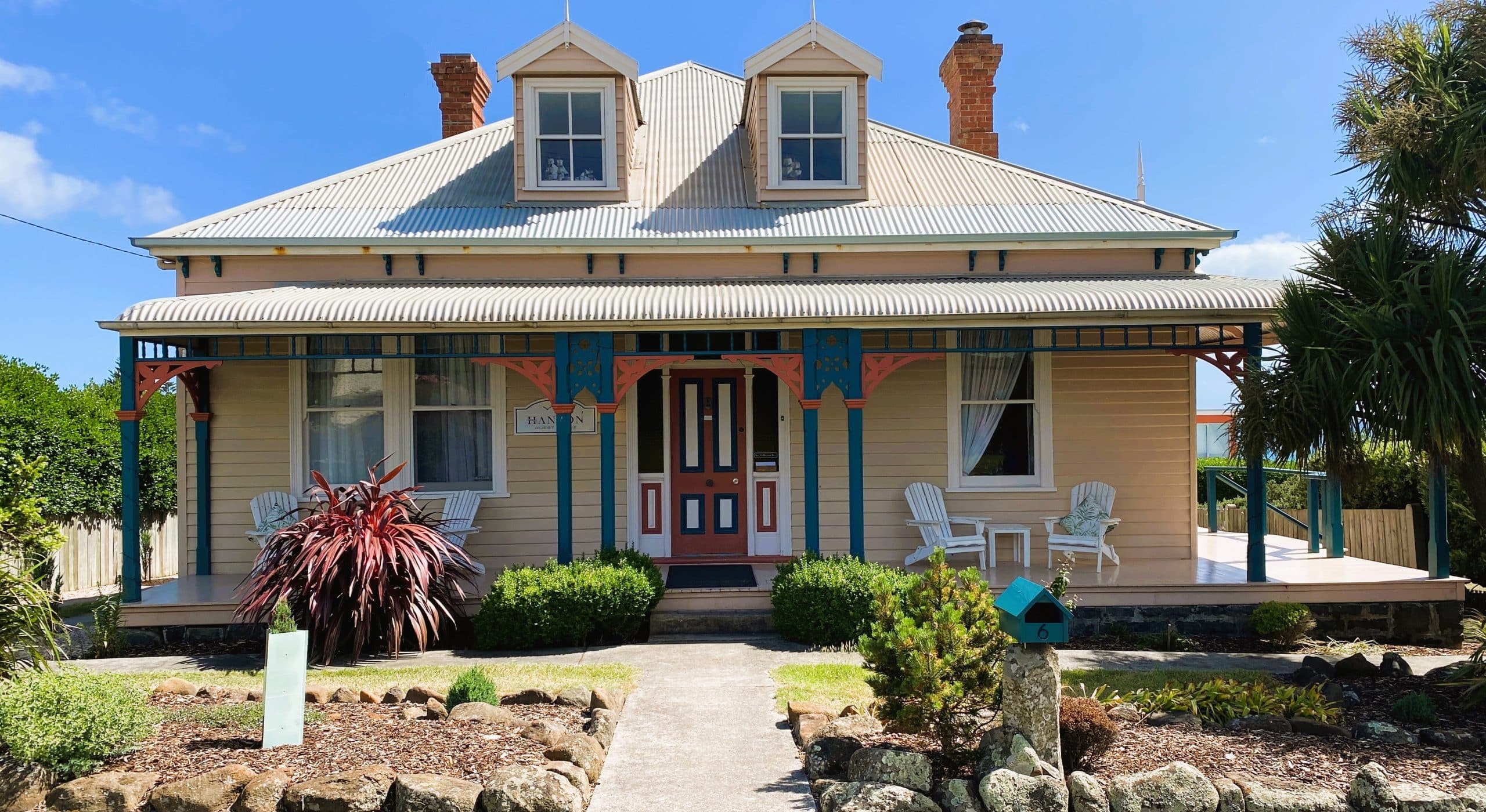 Historic Hanlon Guest House accommodation in Stanley, Tasmania